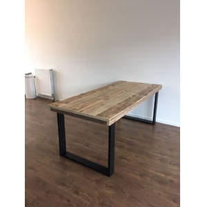 Steigerhouten eettafel