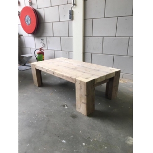 Steigerhouten salontafel